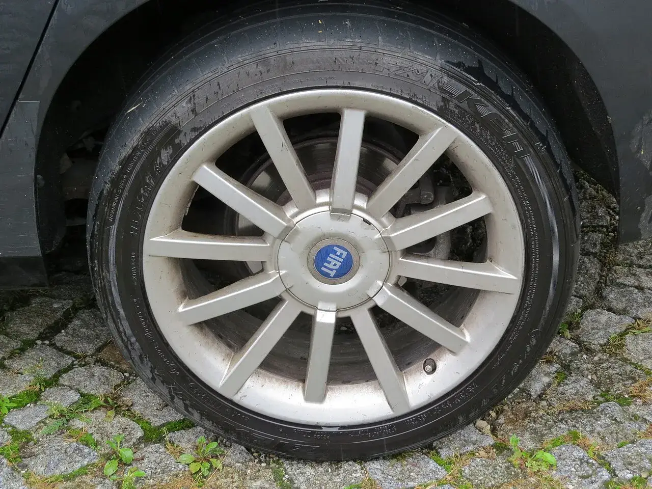 Falken Ziex ZE912 215/45 ZR17 tyre on a car wheel