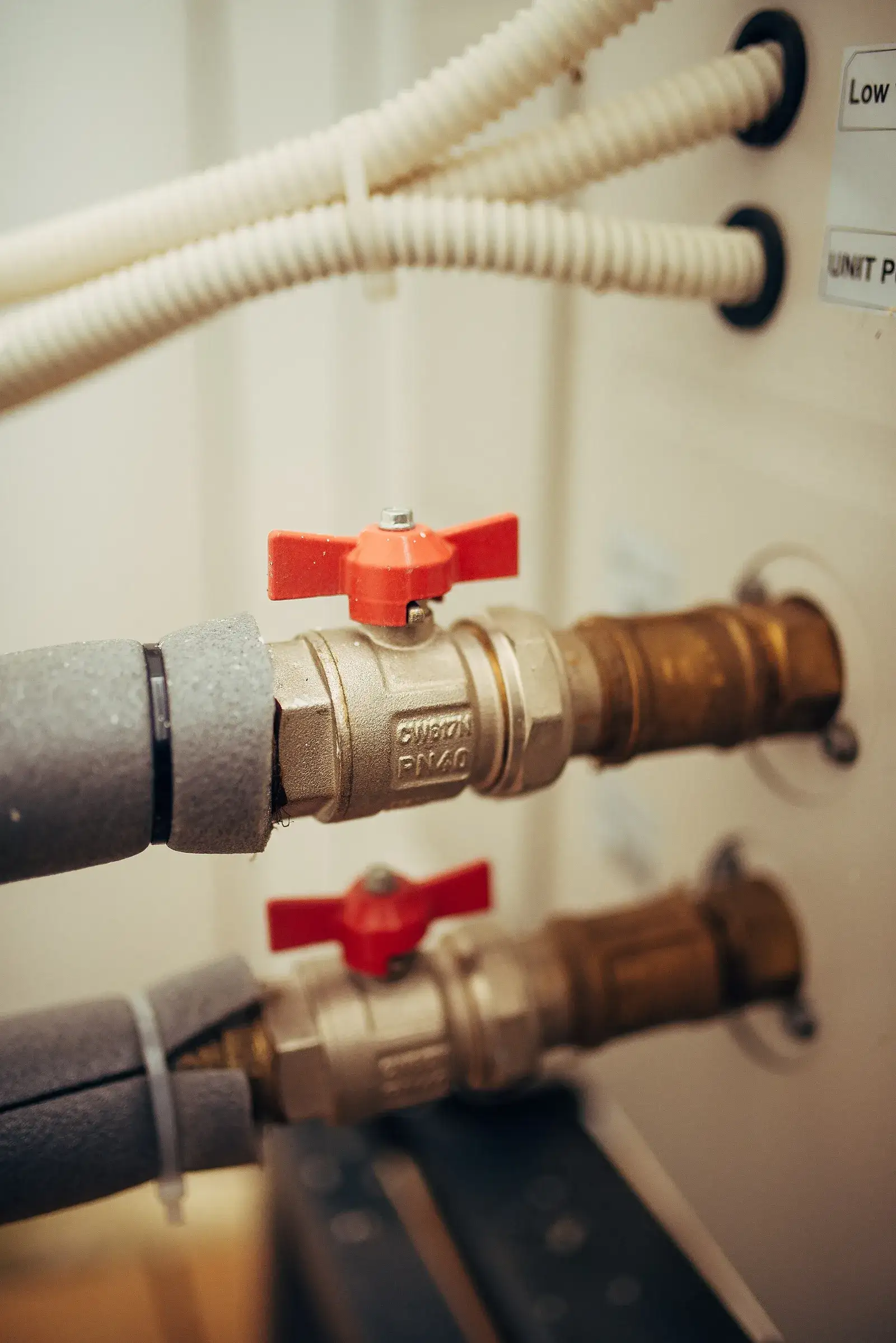 Brass plumbing ball valves
