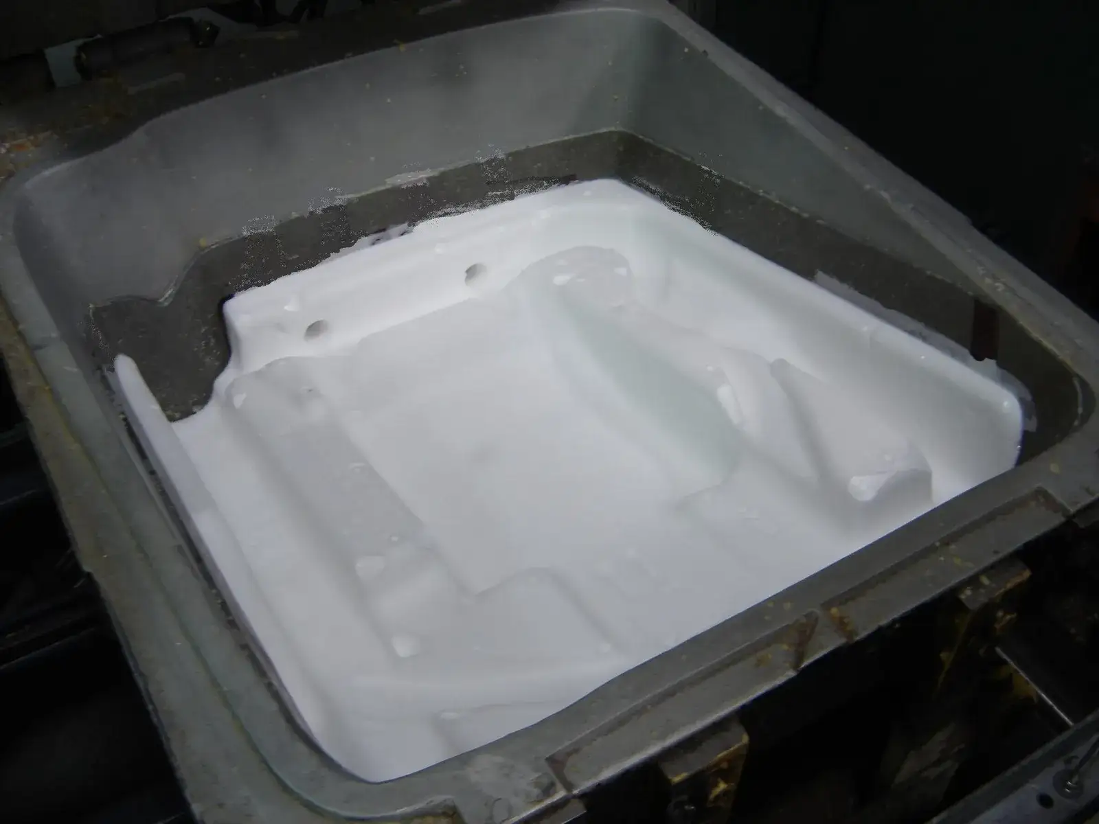Moulded polyurethane foam piece