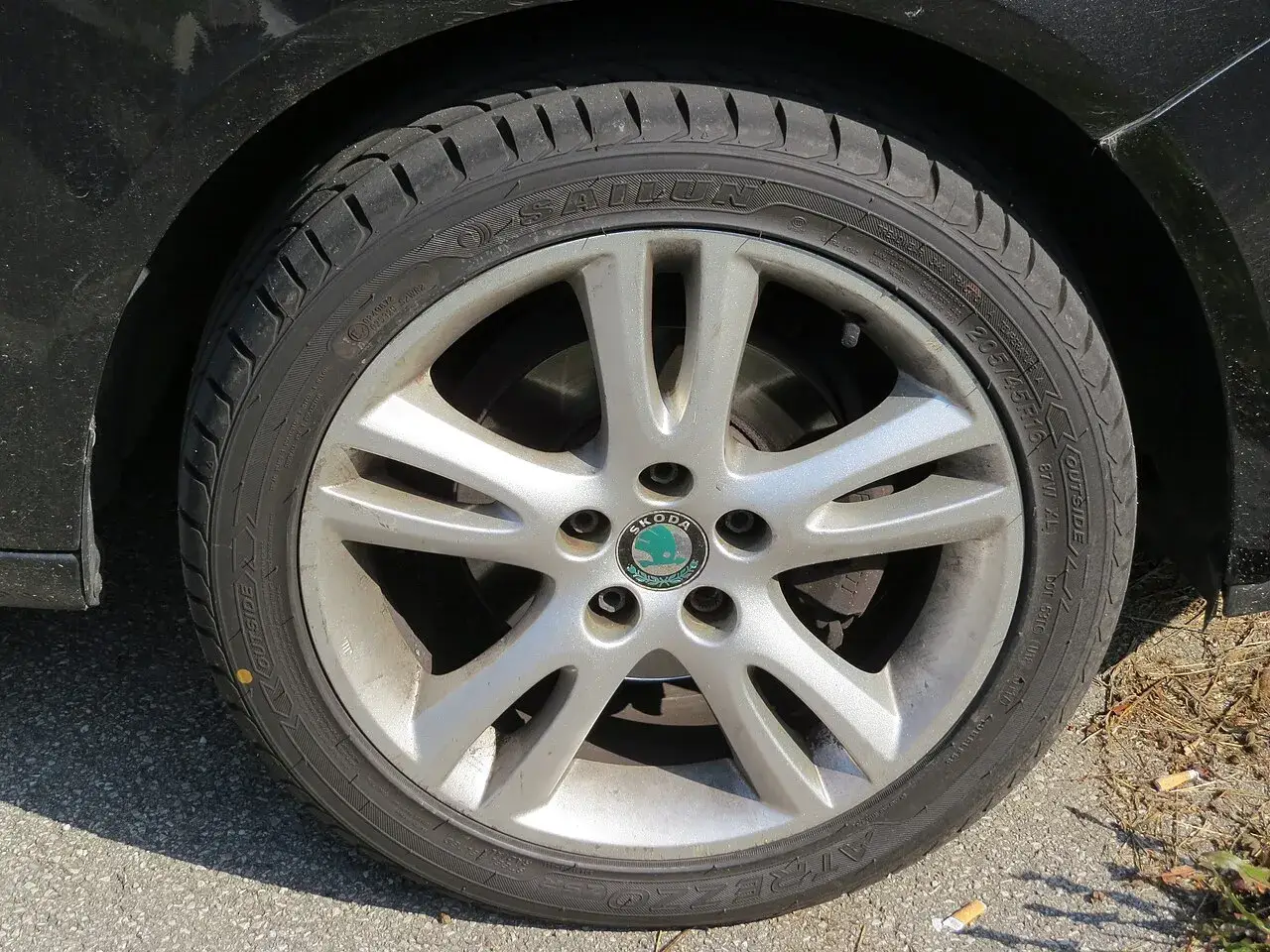 Sailun Atrezzo ZSR 205/45 R16 tyre on a car wheel
