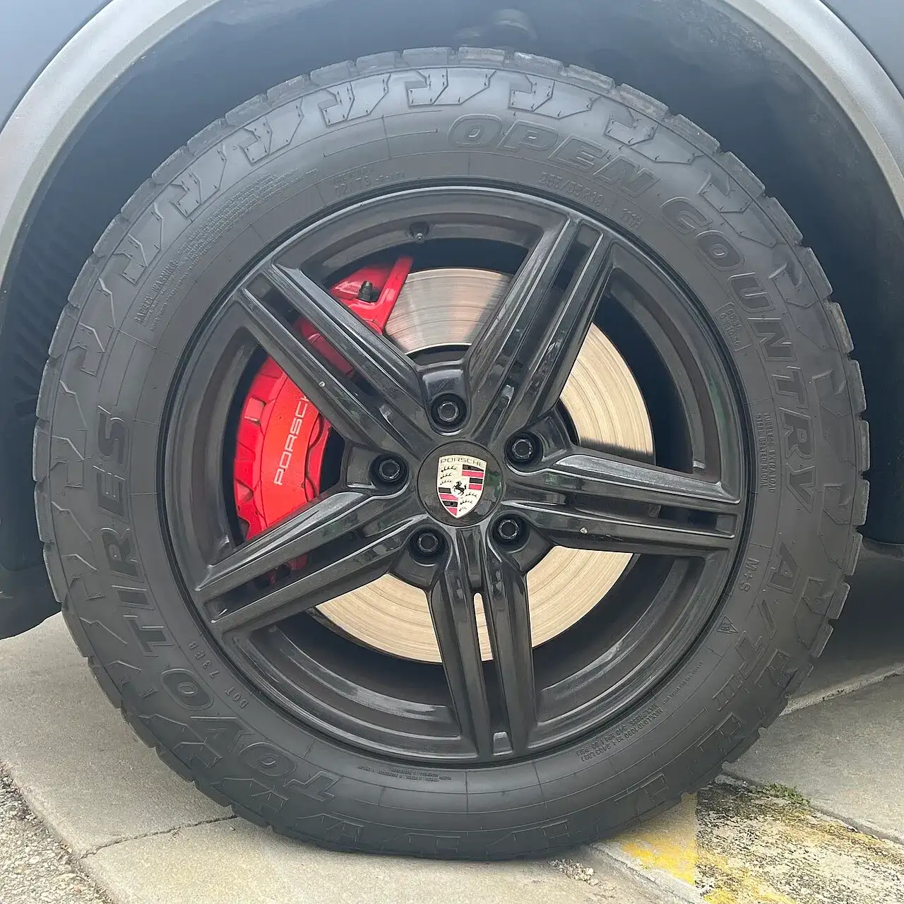 Toyo Open Country A/T III tyre on a Porsche Cayenne wheel